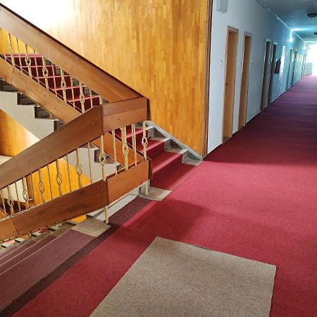 Hotel Beke Sziget 콤로 외부 사진