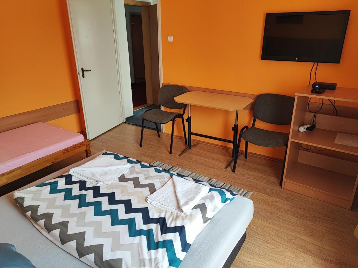 Hotel Beke Sziget 콤로 외부 사진